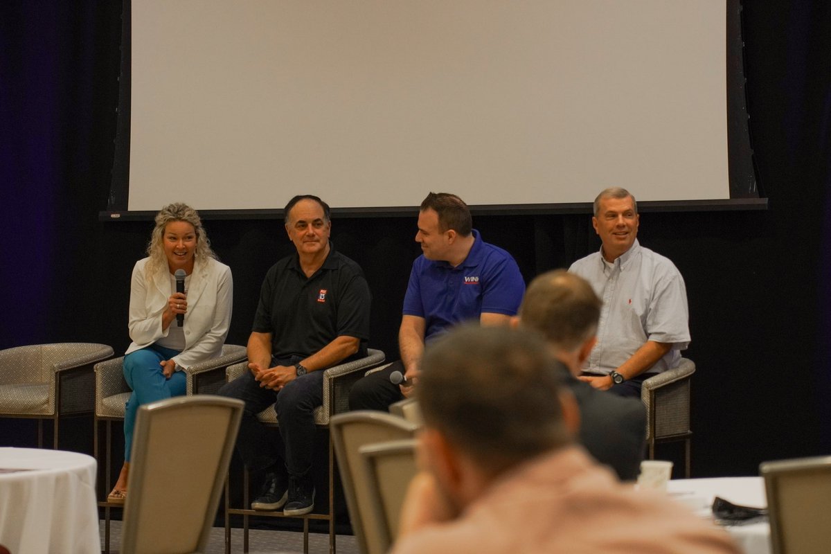 @NHC_Atlantic .@WCraigFugate, Former FEMA Administrator, moderated a panel on Learning From Disasters and Preparing for a Safer Future.