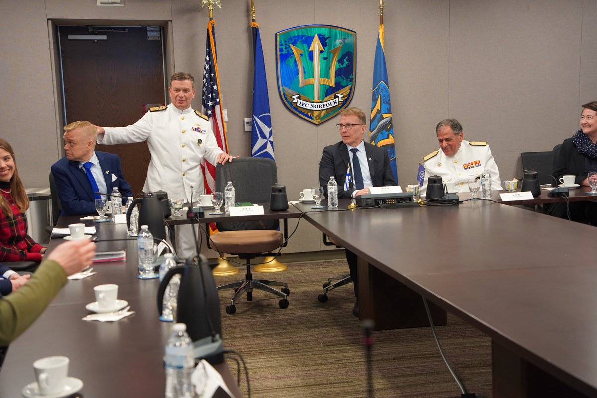 This week COM JFCNF welcomed the Parliament of Finland, Delegation of the Defence Committee 🇫🇮. The delegation was briefed on the important role of JFCNF in maintaining trans-Atlantic and Arctic security as well as the HQ's on going development. #WeAreNATO #StrongerTogether