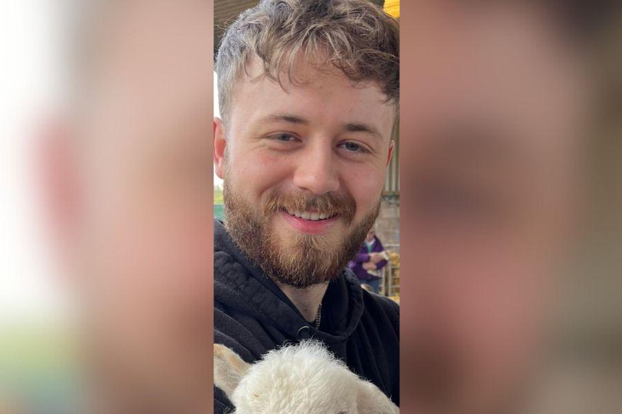 Joshua Gayton was reported missing after he was last seen on April 16 at a petrol station in the town. dlvr.it/T5vYmM 🔗 Link below