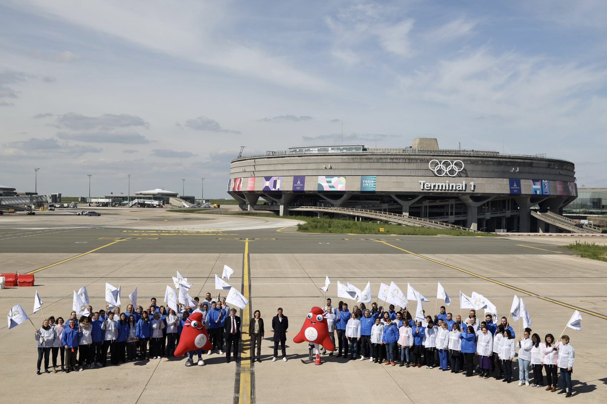 Amélie Oudéa-Castéra tweet media