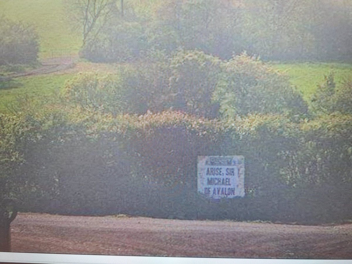 MartinCurtis01's tweet photo. @glastonbury #webcam #poster dude has also arisen! 
#Glastonbury24 
@glasto_webcam https://t.co/IkYnrKPRfy