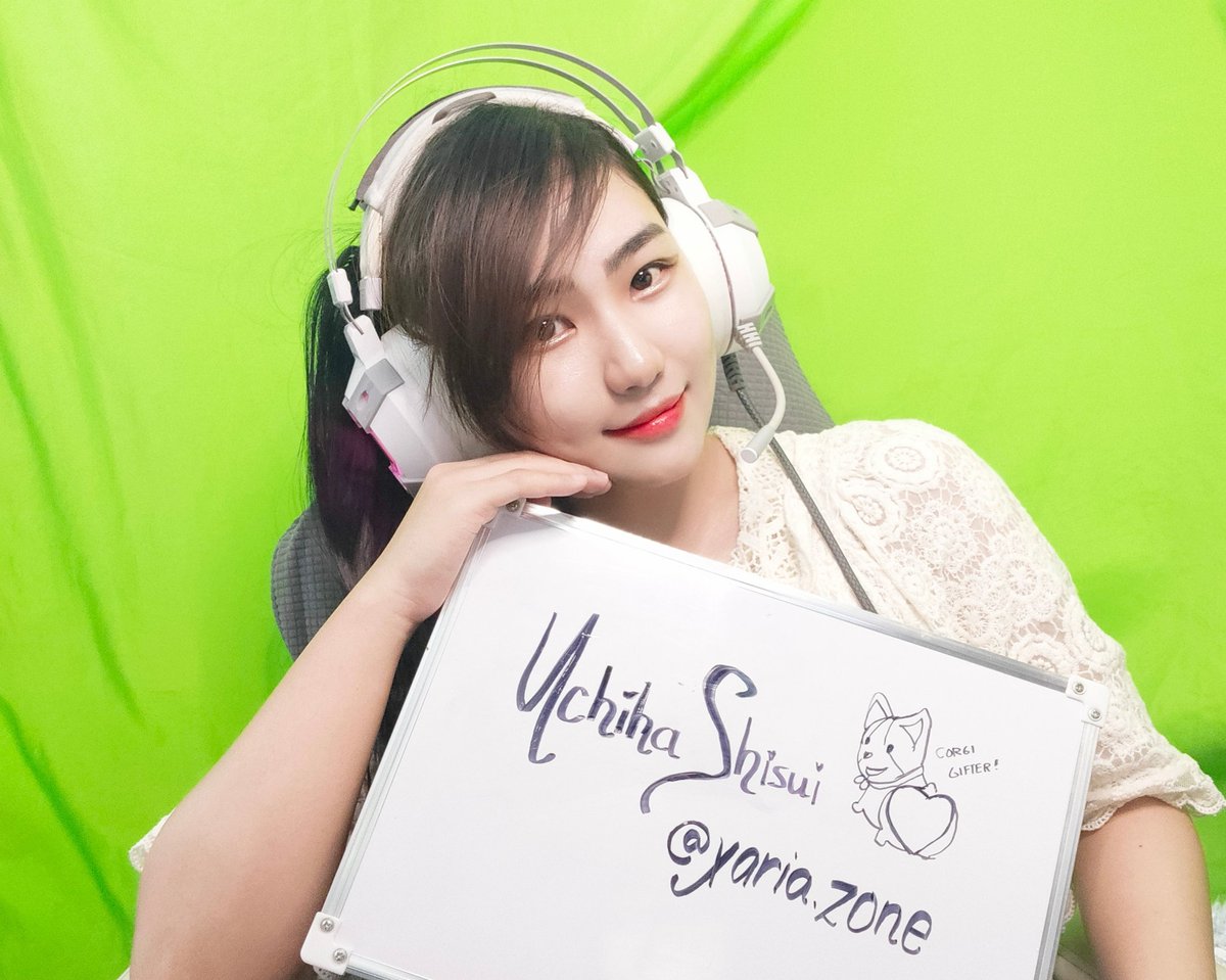 aria_gxc's tweet photo. Switched to Streaming on TikTok because it's more lively , gifts are encouraging and the algorithm is good. 
♪⁠┌⁠|⁠∵⁠|⁠┘⁠♪ 
 here posting it for more publicity!

https://t.co/eBNN9ydwu5 https://t.co/06Ojqchxz4
