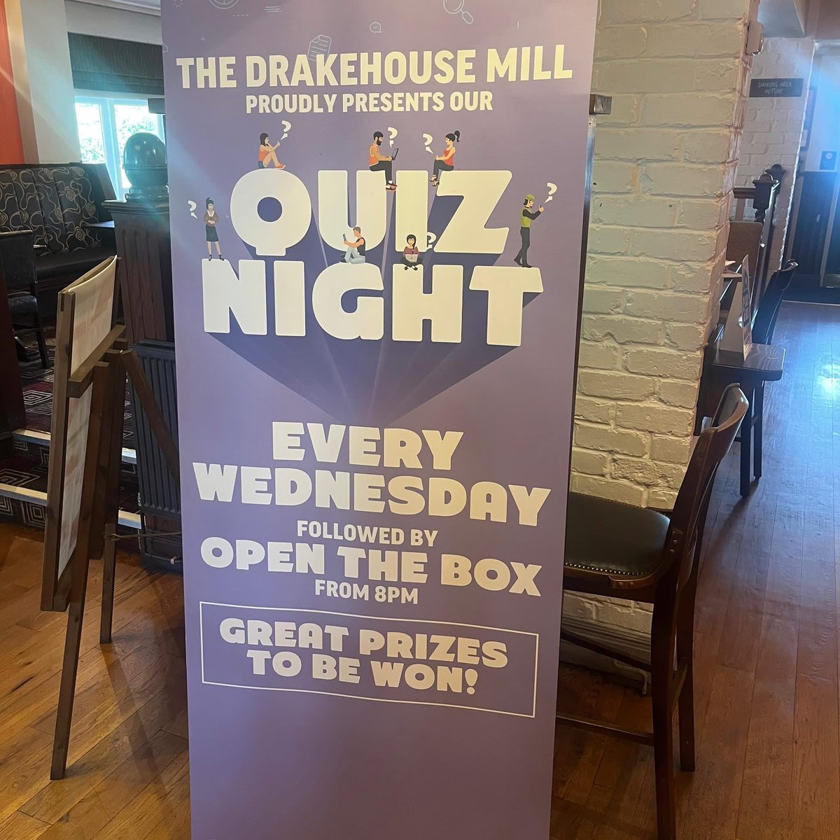 Drakehouse_HH's tweet photo. Join us tomorrow night for our monthly themed quiz.

This months themed quiz is all  about Movies.

So come on down and test your knowledge on all things film from 7:30pm onwards 🎬📽️🍿🎞️

LIGHTS,CAMERA, ACTION https://t.co/2DFbTAvS5G