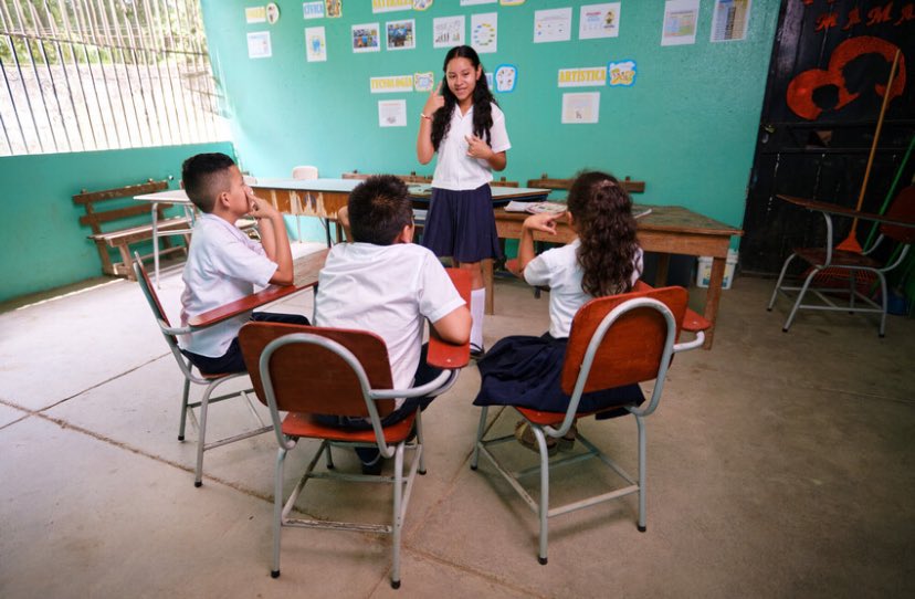 📢Los discursos de odio están proliferando a una velocidad alarmante, exacerbados por el uso masivo de redes sociales y el ascenso del populismo.

‼️En España, solo el 7% del alumnado puede discernir entre hecho y opinión. Es urgente abordar esto en el ámbito educativo. 
#SAME24