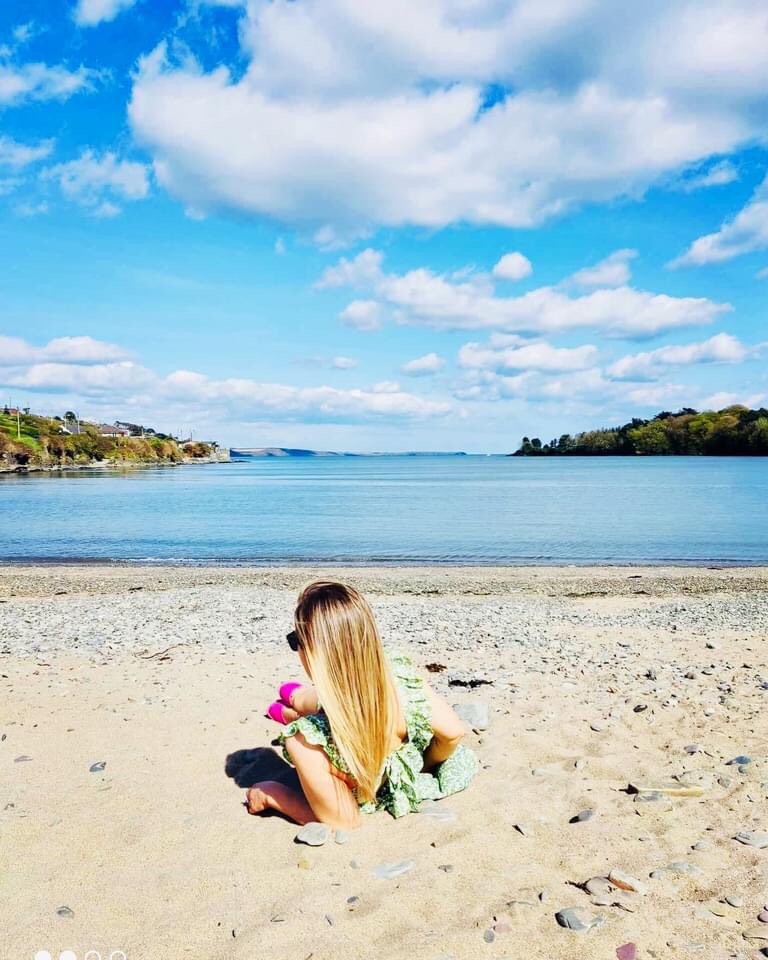 38 and in some state 🥳🎁🎈 #yesterday #me #birthday #Bluebells #beach #bday