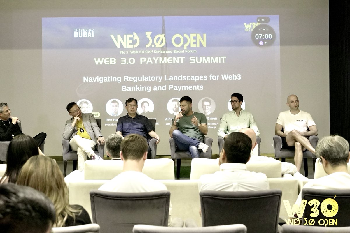 BitMartExchange's tweet photo. Thanks to @web3_open for inviting #BitMart to the Web 3.0 Payment Summit!
💡Looking forward to exploring the next-gen of banking and #CryptoPayments together!
🙋Let's look back at the amazing moments!
#token2049dubai #token2049 https://t.co/GxPUMu4T4q
