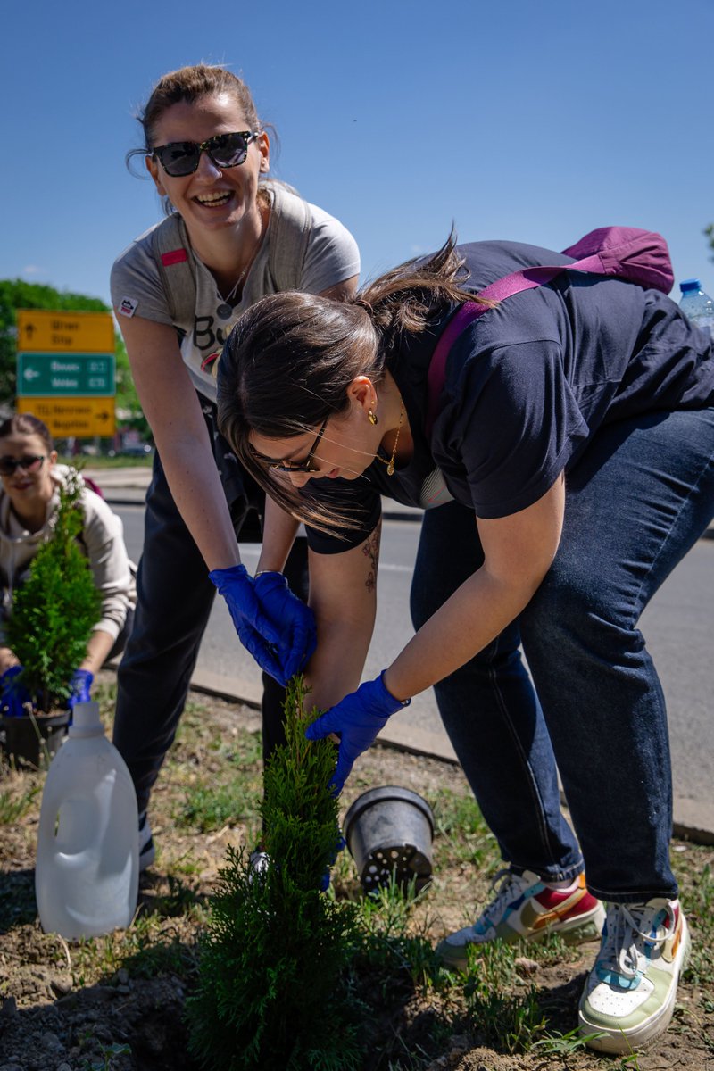 In honor of #EarthDay, we did an eco-friendly team activity - planting trees to increase green spaces in the small Macedonian town of Negotino. 🌲 

📷 Huge thanks to Ratko, our Systems Engineering Team Lead, for capturing such precious moments!  #SingularTeam #TeamBuilding