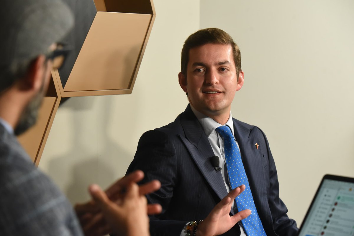 MinGobiernoEc's tweet photo. “No vamos a dejar de pisar el acelerador en la creación de más empleo joven, entendiendo las modalidades de trabajo actualmente establecidas”. @etorrescobo, viceministro de Gobierno. https://t.co/C7CkhKoFtS