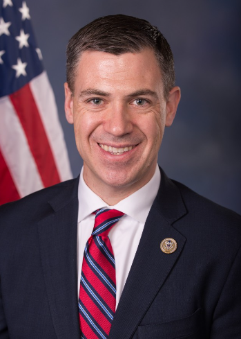 I would like to express my sincere gratitude to Congressman @Jim_Banks for introducing the #MAHSAAct. I look forward to the passage of the #MAHSAAct, #SHIPAct, and other Iran-related bills in the Senate in the coming hours.