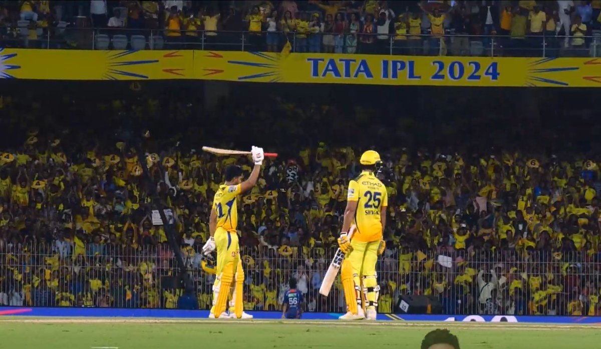 What a Knock by Ruturaj 🦁💛 #WhistlePodu #IPLonJioCinema #CSK