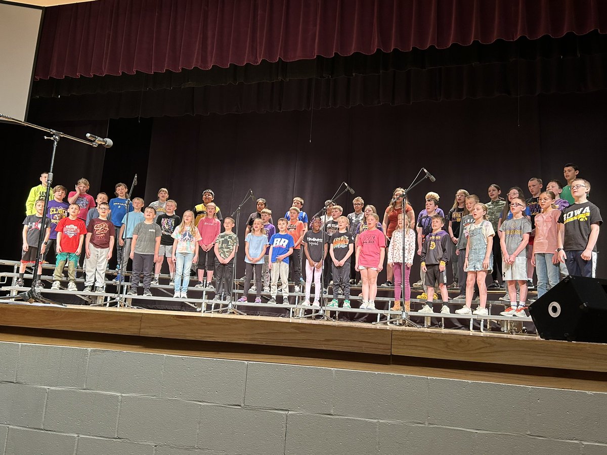 saracgroen's tweet photo. These @CentralLyon 4th graders will be moving ‘Onward’ in 24 short days. Don’t miss their last elementary concert - showtime is 7:30! We might not be ready for them to move onward! 🦁🎶💜💛 https://t.co/fyTVslu39d