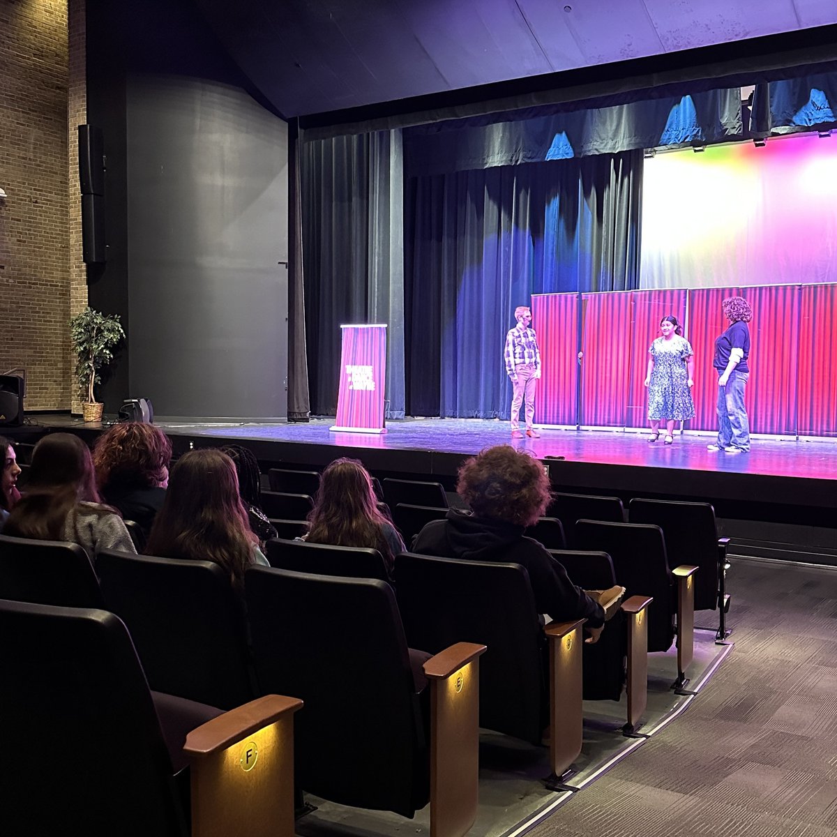 Wayne State University's Musical Theatre students, The Motor City Cabaret, lit up North Hills Middle School's stage last week! 🎭 8th graders enjoyed a sneak peek at budding talents, gearing up for their own production of ANNIE Jr. this spring.