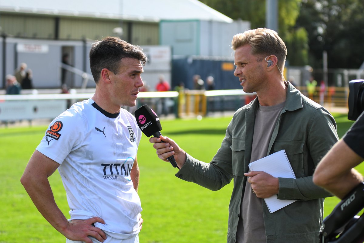 📺 A show was certainly put on for @footballontnt during our midday trip to Woking! #YCFC 🔴🔵