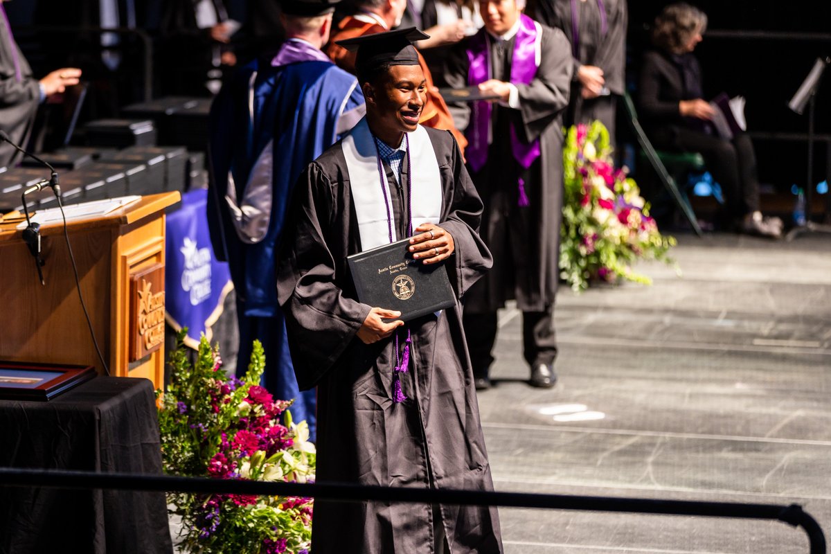 We’re ready for Commencement - are you? 🎉 Make sure you’ve gotten all the info you need for the ceremony, venue, caps & gowns, and more at the link below. We can’t wait! ✨ admissions.austincc.edu/acc-commenceme…