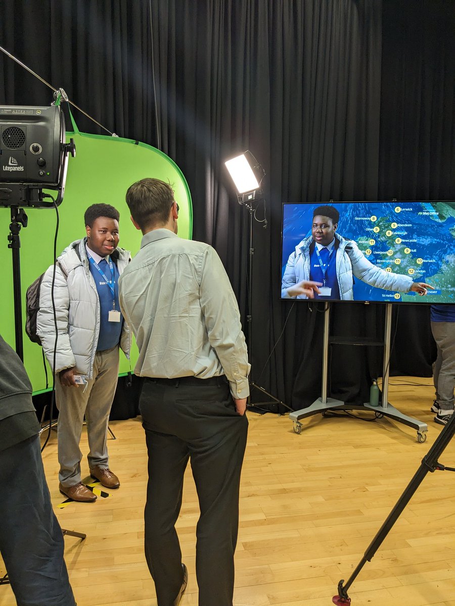 Rachel Everiss tweet media