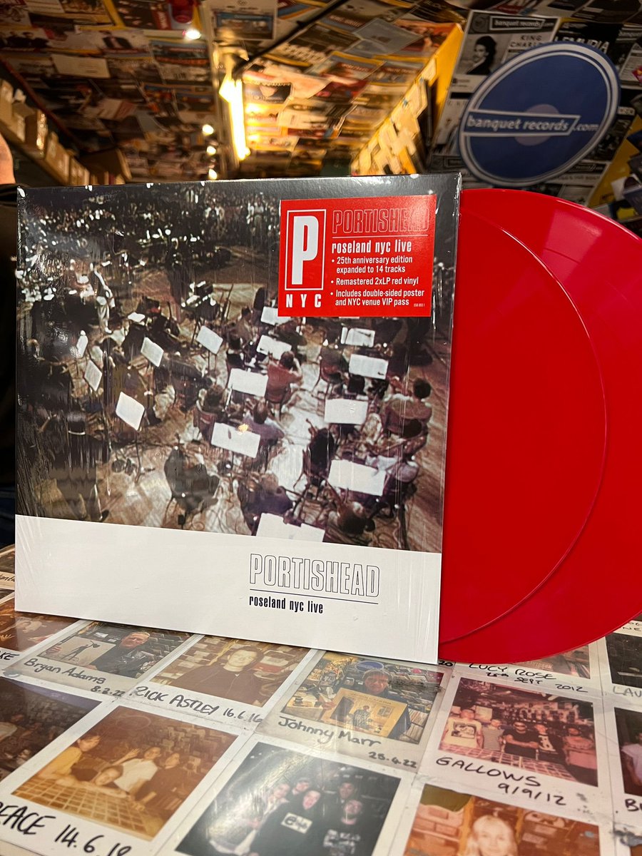 👀 PORTISHEAD - FIRST LOOK 👀 here's Roseland NYC Live (25th Anniversary Edition), a few more copies are available now banquetrecords.com/portishead/ros…