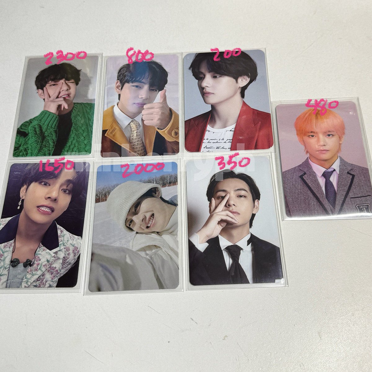 MinBerryPH's tweet photo. wts lfb ph

bts photocards
— prices on photo

• onhand
• price is negotiable if u buy 3 or more pcs

🏷️ pc album rpc mots one on:e mcb concept book dicon bts goes on ld lucky draw be deluxe essential m2u  love yourself ly ver l answer butter jungkook v taehyung rm namjoon https://t.co/tVDSG3Z0D0