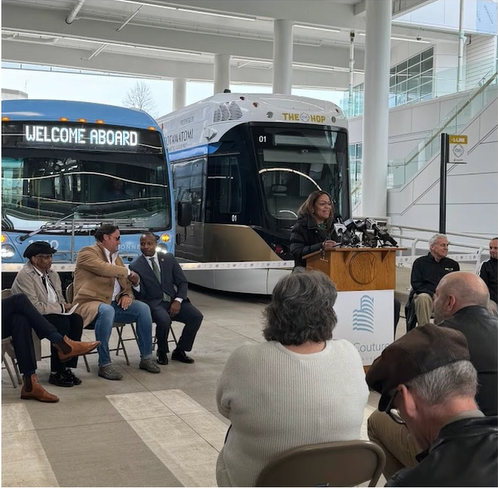 We were pleased to join @RideMCTS & local leaders recently to unveil the Lakefront Couture Transit Concourse, which will improve access for thousands of residents and commuters traveling to and through downtown Milwaukee on the Connect 1 BRT line and The Hop streetcar.