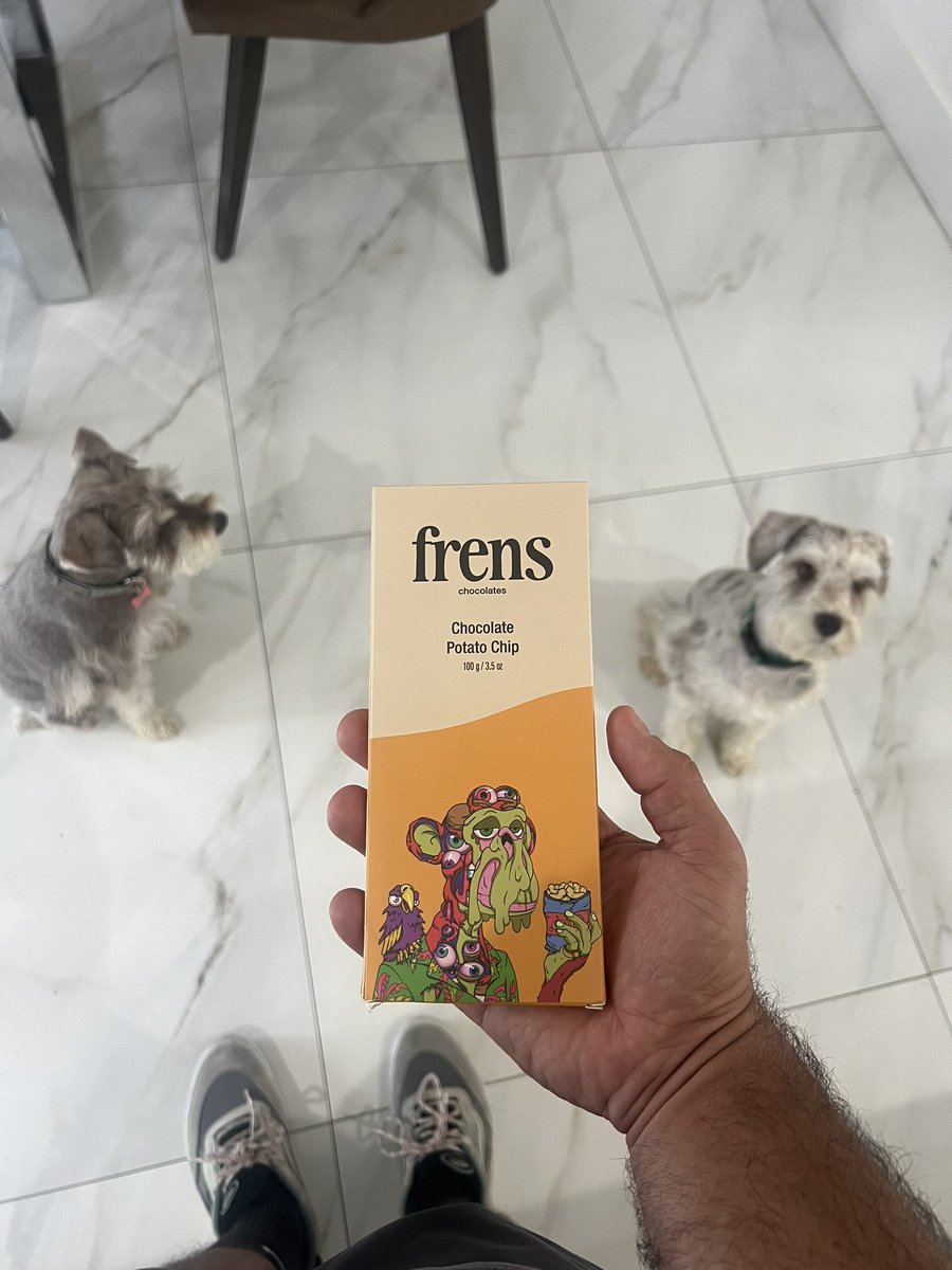 Got me a @frenschocolates at @boredcuban and this Potato chip Chocolate flavor is MY FAVORITE so far 🤪😭🔥🐦‍🔥 LOVE IT!!!! BAYC/MAYC moves… I am extremely thankful to both @itstaeminkim and @MiamiBoredApe for their inspirational work - just being them is amazing to witness
