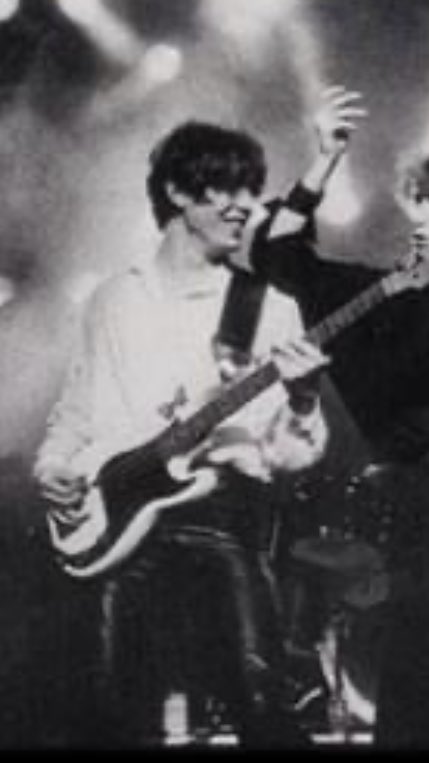 deepee418's tweet photo. It’s my weekly tweet to the @pfurs about their upcoming May shows. Here’s my wishlist.  Can’t wait! 

It’s also #TimButler Tuesday. #thepsychedelicfurs #bassist 

All That Money Wants
Heaven
President Gas 
Here Come Cowboys
India 
Run and Run https://t.co/6qredaiAa8