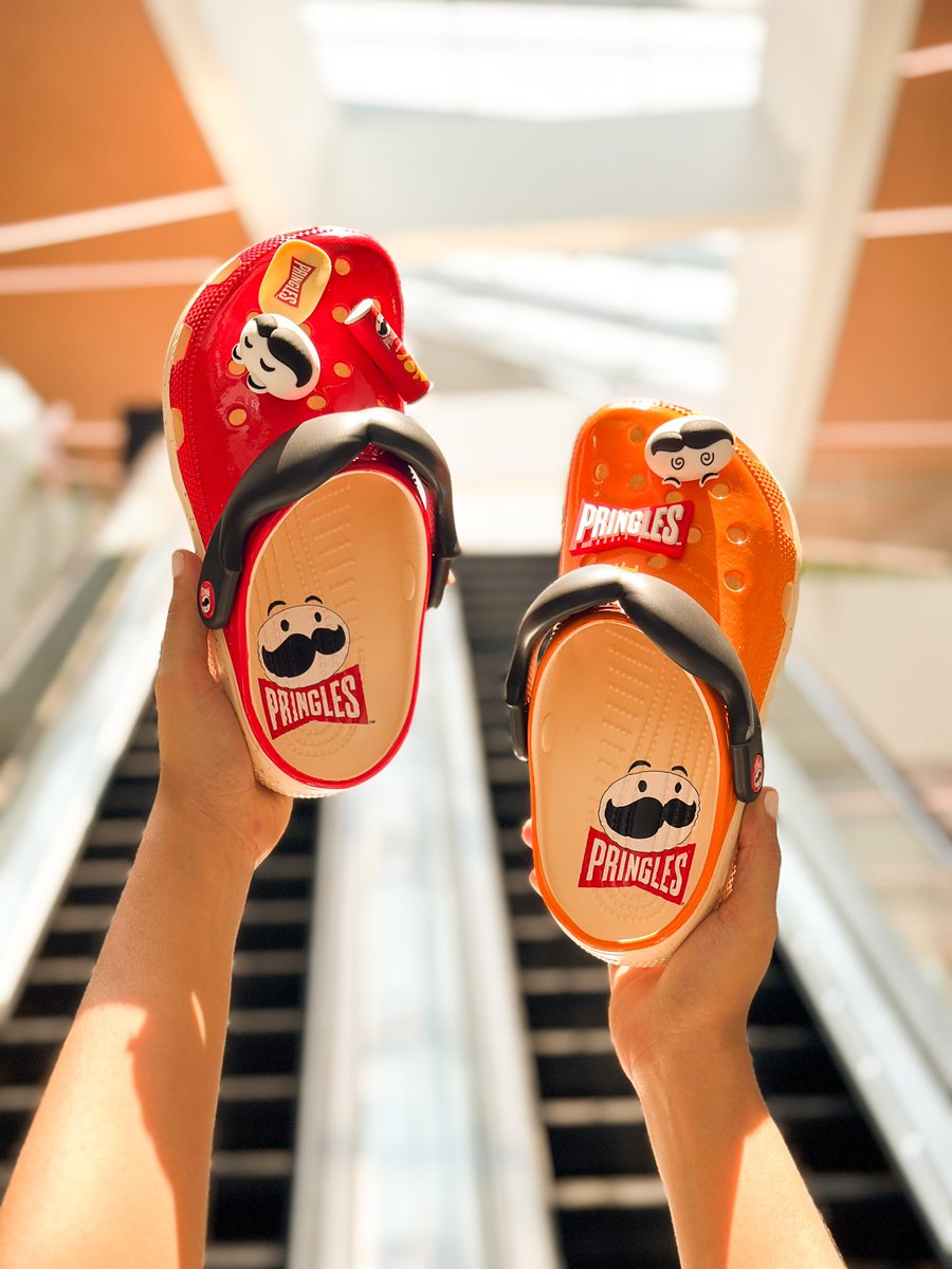 La colección de Crocs x Pringles llegó a BCC. 🤩✨

Acércate a conocerlas al 📍nivel 1