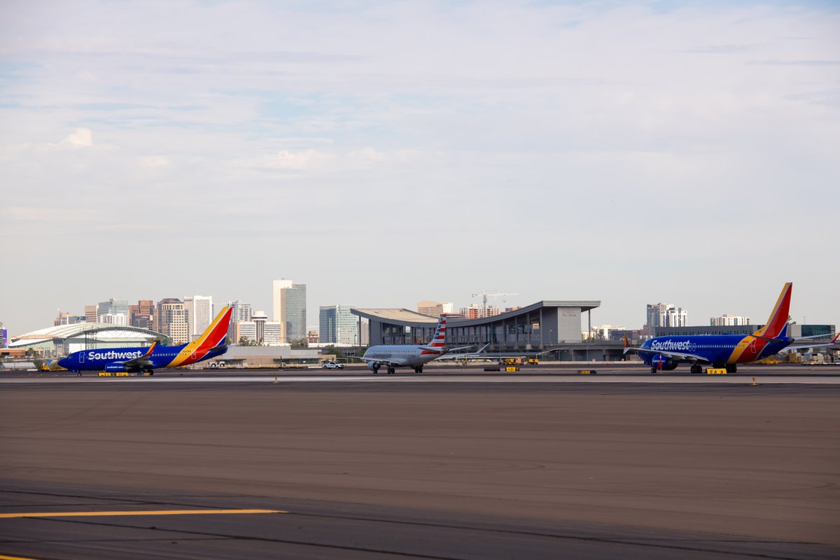 What's your favorite thing about Phoenix Sky Harbor? Let us know in the comment box. #PHXSkyHarbor #AmericasFriendliestAirport #PHX #AZ #flyPHX