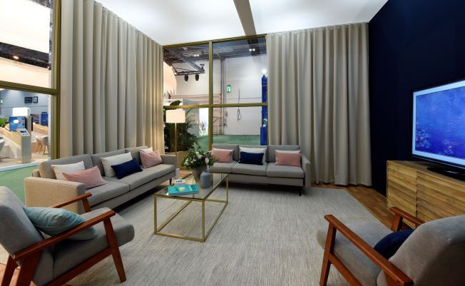 directfabrics's tweet photo. Step up your exhibition game with our stunning Mimas wave curtains! Perfect for creating an elegant, smooth and continuous wave-like effect, our curtains not only add a stylish touch but also provide a professional look to your exhibitions. Ideal for art galleries, trade shows, a https://t.co/vHGA8gFeEJ