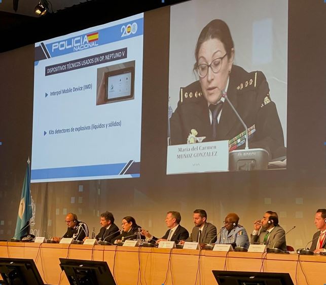 La @policia participa en la XIX Conferencia de jefes de las OCN de #INTERPOL ➡️La eficacia de los INTERPOL Mobile Devices es clave para reducir los tiempos de comprobación de documentos en operativos policiales