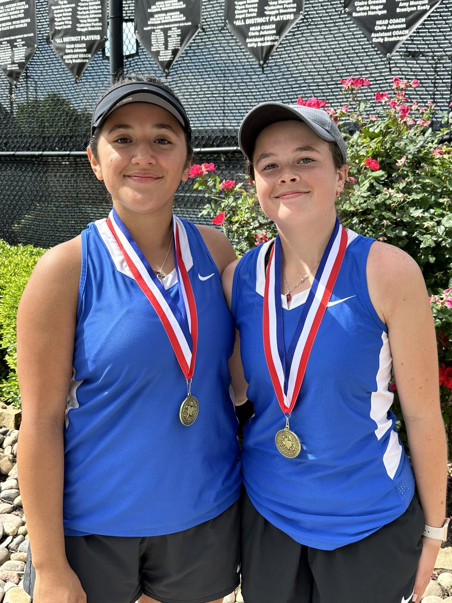 🥇District Champs🥇- Girls Doubles, Yaddimar Ramirez and Kameron Shipp. They are both two time regional qualifiers!!