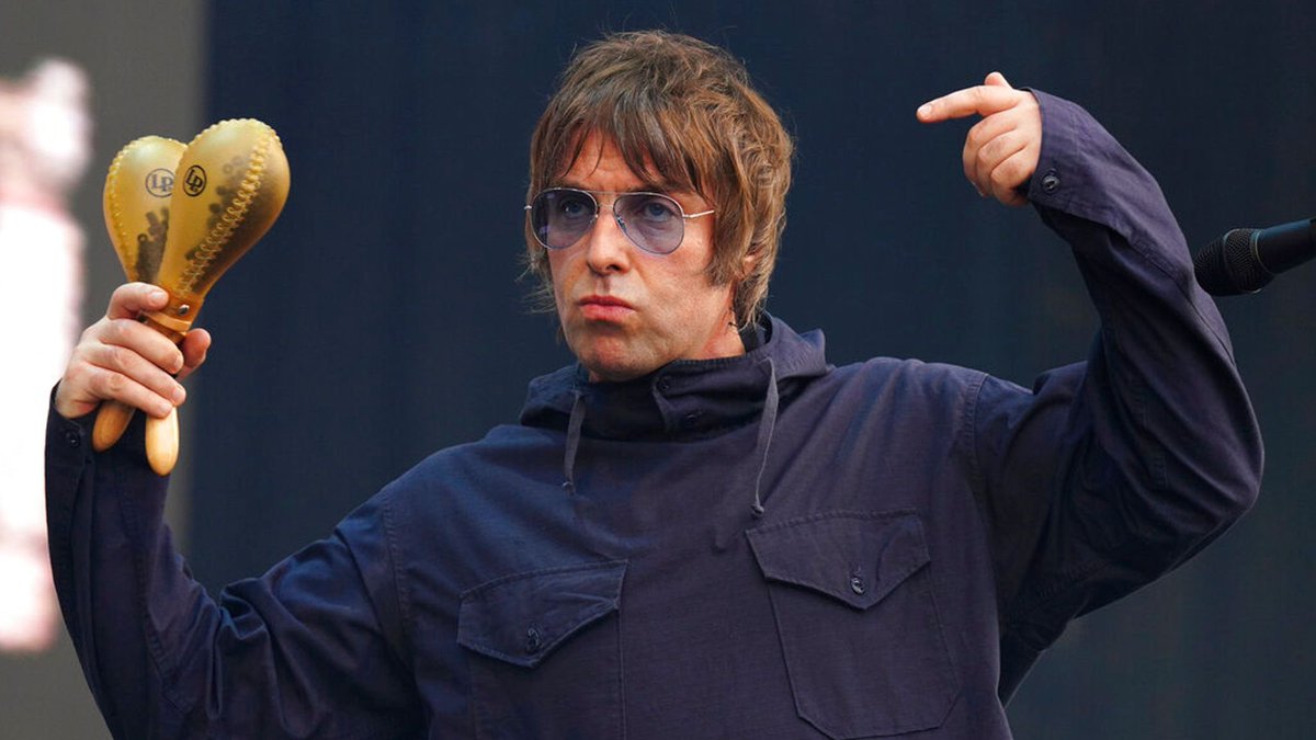 😝 | Liam Gallagher: “Congrats to Coventry rattled those chumps to ras.” #PUSB