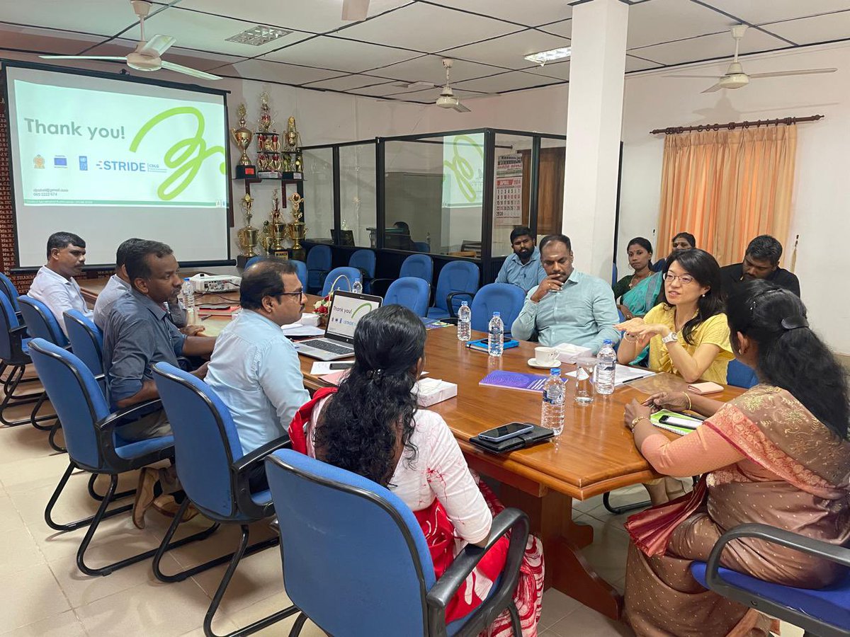 Thanks for a very comprehensive presentation on the socio-economic status of the #Batticaloa district and challenges, including school drop out and water/floods. Batti has a high percentage of women-headed households & the recent economic hardships have affected them hard.