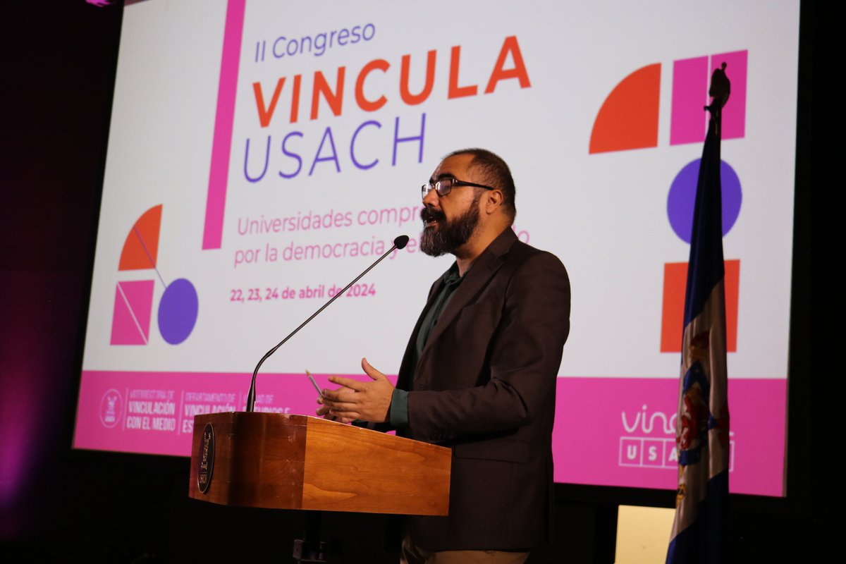 vimeusach's tweet photo. #NoticiasVIME 🗞 Compartimos los registros que nos dejó la inauguración del II Congreso Vincula @usach, evento que reúne a profesionales de vinculación con el medio de todo el país 🤩

💡 Recuerda que el evento se estará desarrollando hasta el 24 de abril.

#SomosVinculación https://t.co/nKaFOyUVZB