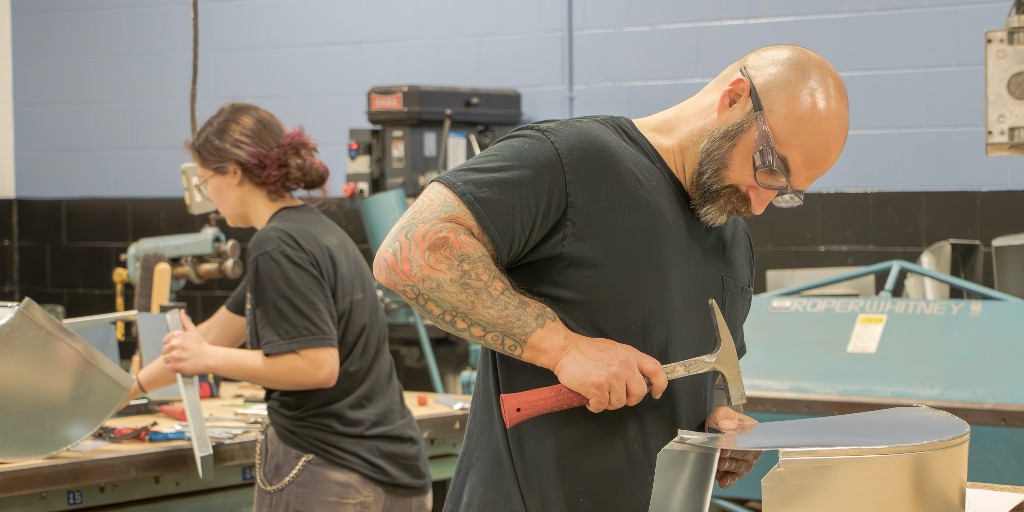 StPaulCollege's tweet photo. The SkillsUSA State Conference was held this last weekend, and SPC students placed very well in many events, including five Gold winners. CONGRATS! All five first-place winners will be eligible to compete at the National SkillsUSA Conference. Read more: https://t.co/kV5AV8rnAx https://t.co/ro6X5ubYQt