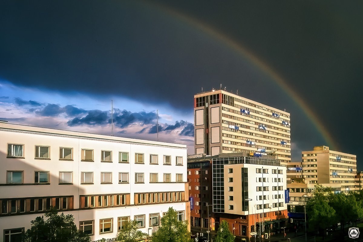 Spannend, was man heute aus zehn Jahre alten Bildern noch herausholen kann. 

#Rainbow #10yearchallenge