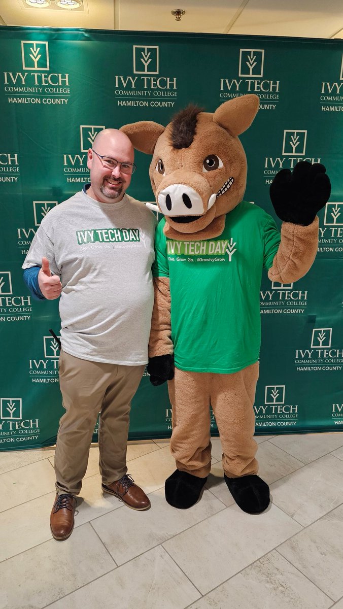 Excited to be a part of Ivy Tech Day! Thanks for the picture, Boris! #SnoutNAbout #IvyTechDay
