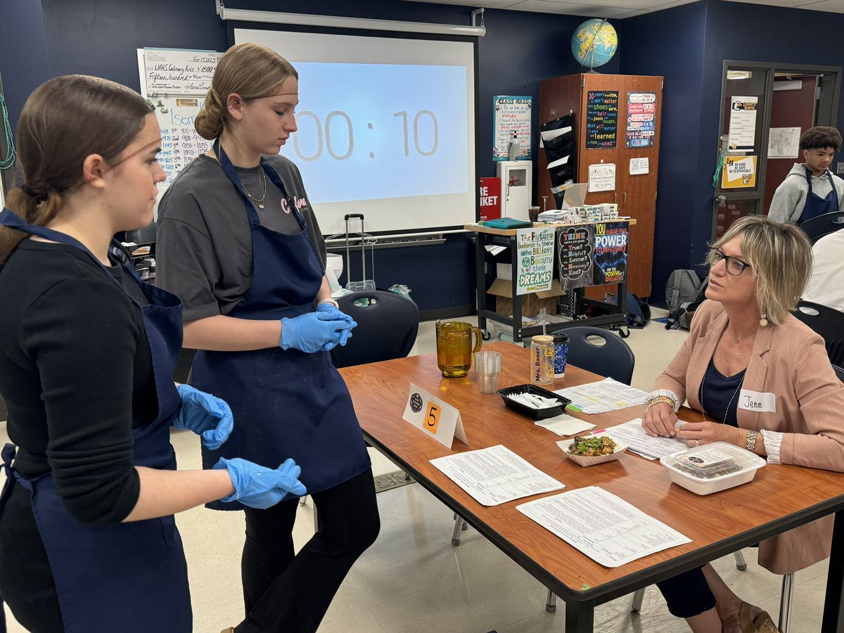 LNEagleNews's tweet photo. Culinary students exercising their real world learning skills as they develop plant based recipes for Kids Feeding Kids as chefs, community members, and @LIBERTYSCHOOLS Board Members provide feedback. @KauffmanFDN #RealWorldLearning https://t.co/hJWolXvIcl