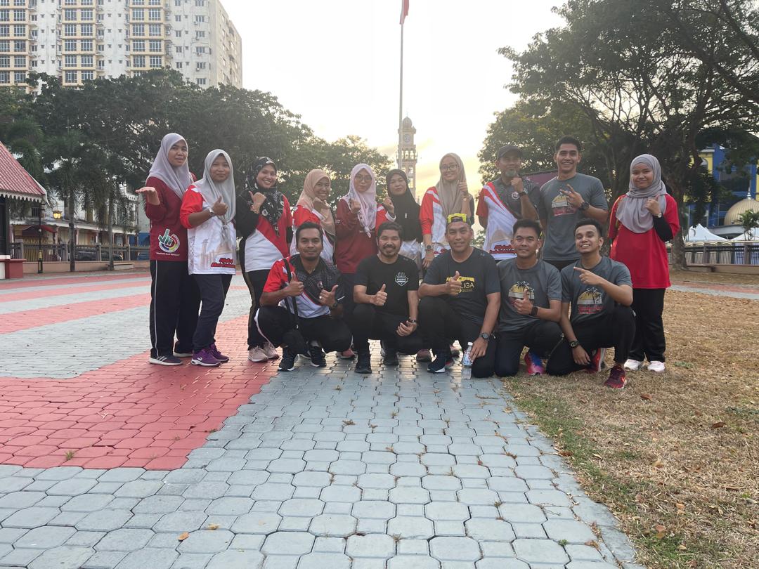 Alhamdulillah, petang ini larian santai petang bersama warga @DOSM_Kelantan di sekitar Padang Merdeka Kota Bharu, Kelantan.

#DOSM
#FitDOSM
#BanciPertanian2024
#HIES2024
#KPDOSM
#StatistikNadiKehidupan
#StatistikSegalanyaPasti