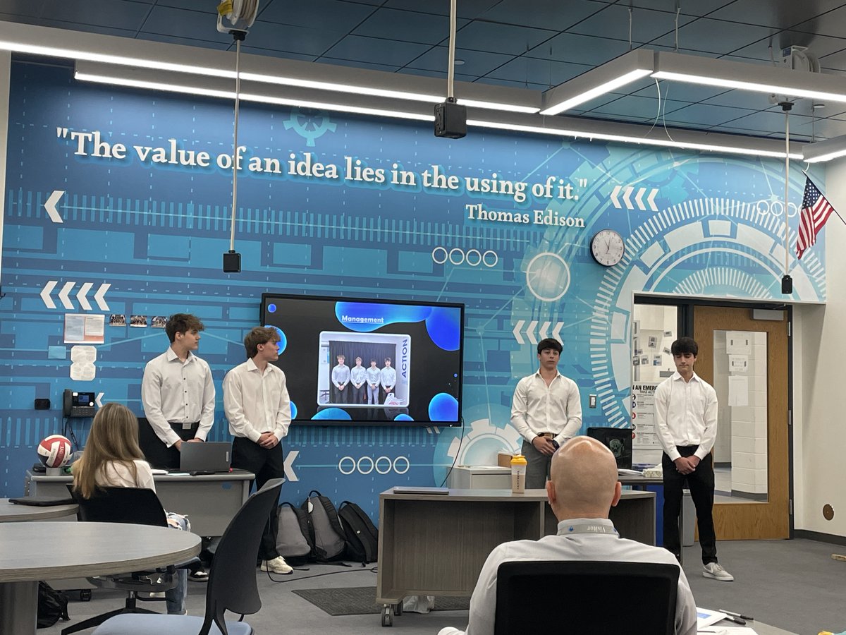 It's Academic Pitch Day where our talented @incubatoredu teams showcase their business ideas! Stay tuned to see which teams take the spotlight at Pitch Night on May 1st! @GalltKelley @connectingLZ95 @D95Foundation @LZHSBEARS @johnwalshD95 #Empower95