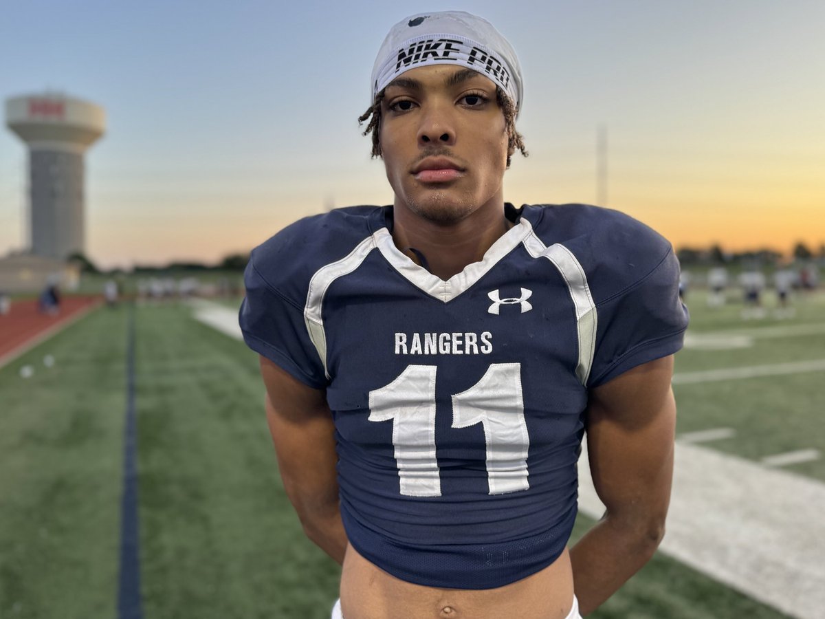 Frisco Lone Star 2026 S Jordan Deck (6-3, 185) moved from WR to S in 2023 and recorded 63 solo tackles, 10 PBUs, and 5 INTs. Texas A&M offered in early March and he visited last weekend @Jordan_Russell8 | @LSHSRangers | @LSHS_FBRecruits | @TA_Recruiting #GigEm