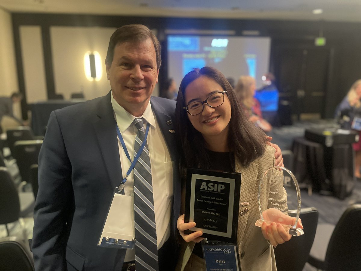 So thrilled to be awarded the @ASIPath Young Investigator Leadership Award and the Dani and Erik Zander Junior Faculty Scholar Award! Congratulations to all the awardees! @RamonBossardi #asip2024