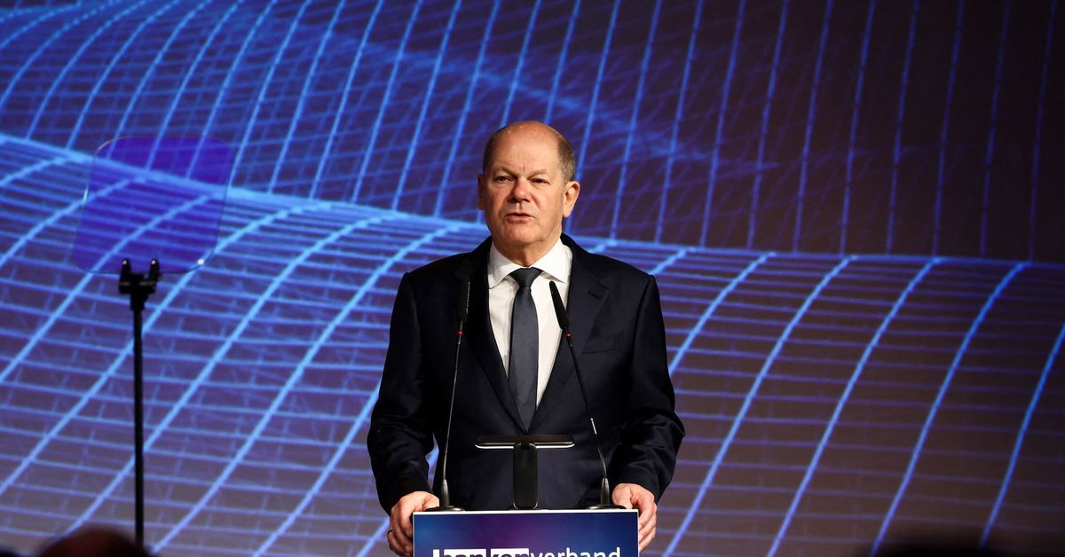 Reuters's tweet photo. Germany's Scholz calls for banking union in Europe https://t.co/TSYn9aWTqN https://t.co/F3uFVoPOM4