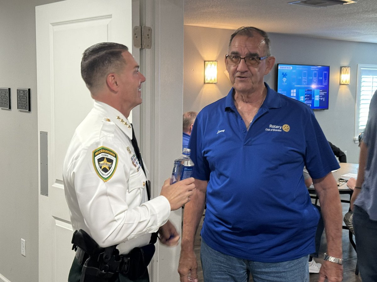Talking with members of @BrandonRotary this afternoon. The men and women of teamHCSO do such an incredible job serving everyone and last year, crime was down 8.2% which is a testament to our dedication and commitment to the community.