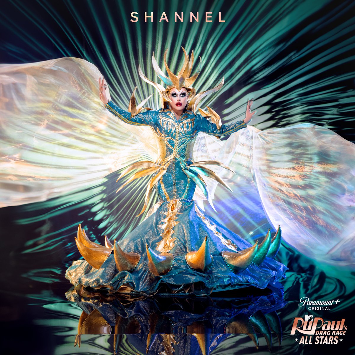 RuPaulsDragRace's tweet photo. Did somebody call for an OG?! ⭐️ 

@ShannelOfficial joins #AllStars9 – streaming FRI MAY 17 on @paramountplus! 💄 https://t.co/kCrscQkNyi