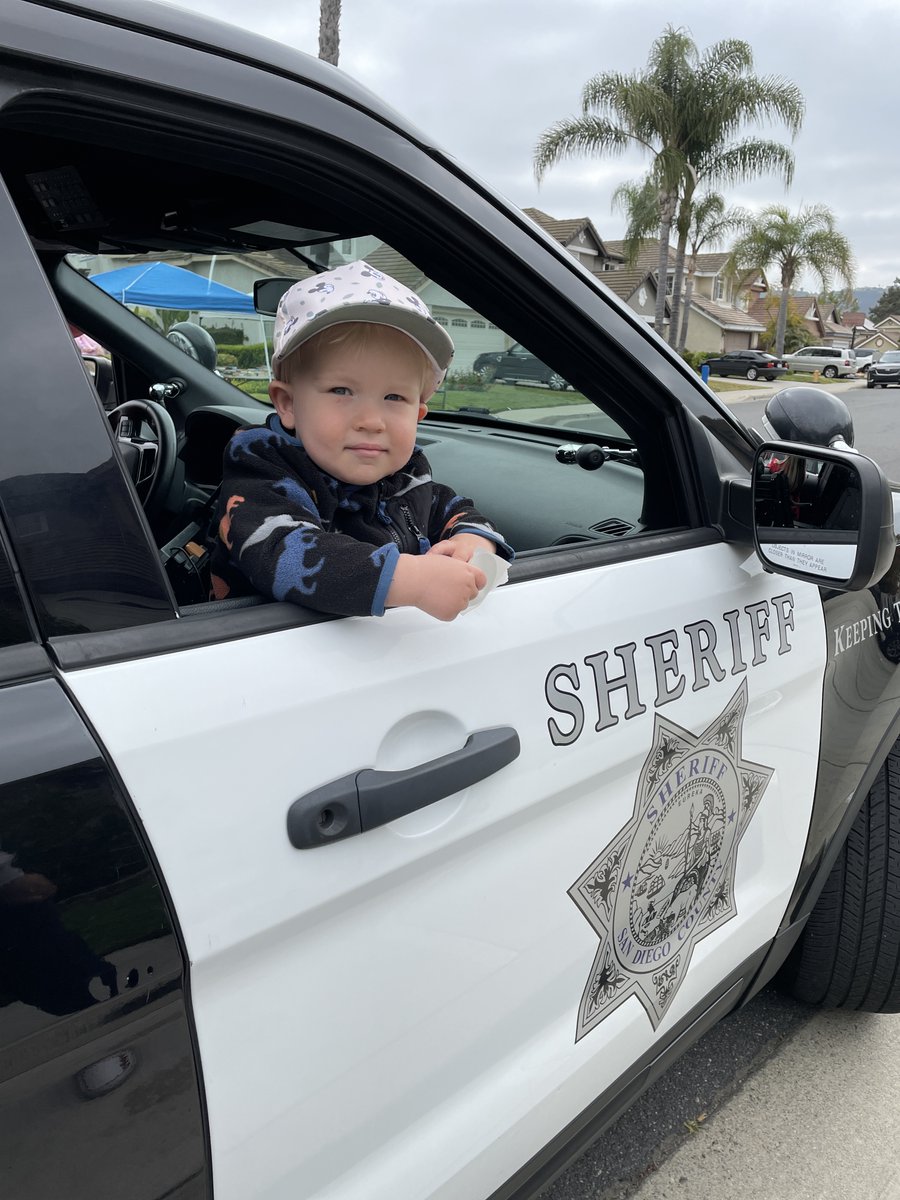 Good morning! 🌞We have a special guest today. Everyone, please meet Connor! He is ready to do some extra patrols to keep everyone in @sanmarcoscity safe. 🚔
#InYourCommunity #ExtraPatrol @SDSheriff