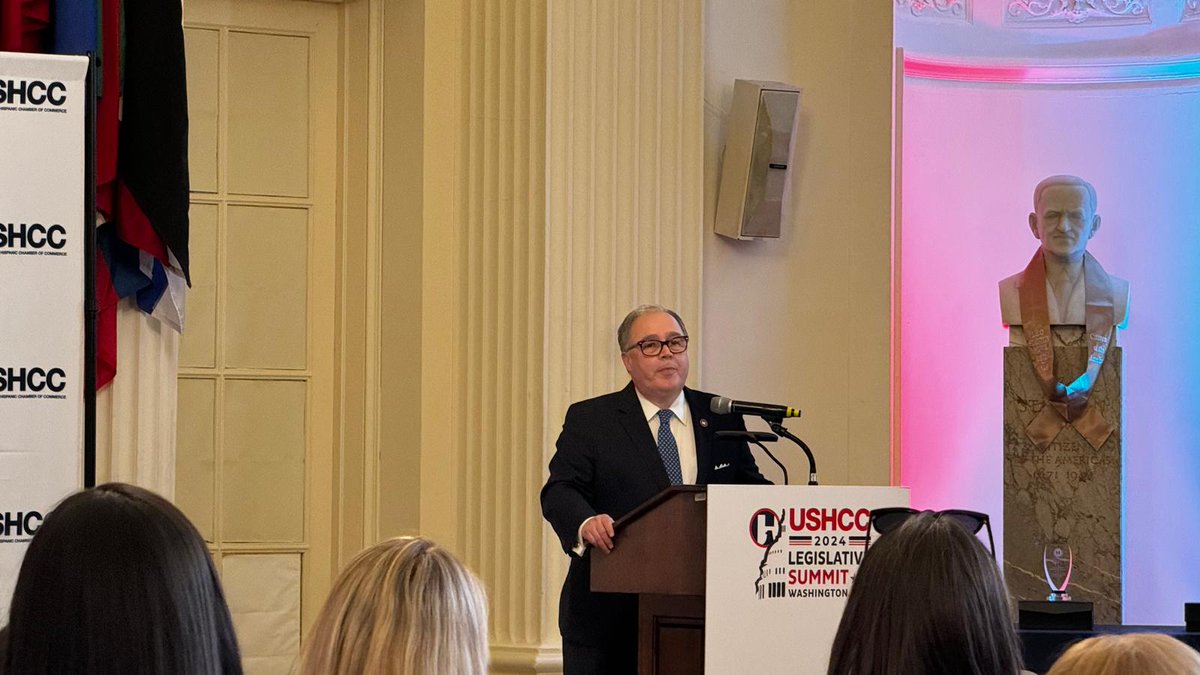 SACOC_ORG's tweet photo. We are excited to delve into the agenda, discuss important legislative issues, and advocate for the interests of our community.

#USHCCLegislativeSummit #SalvadoranAmericanChamberofCommerce #Advocacy #BusinessGrowth https://t.co/U4CGkAi5a7