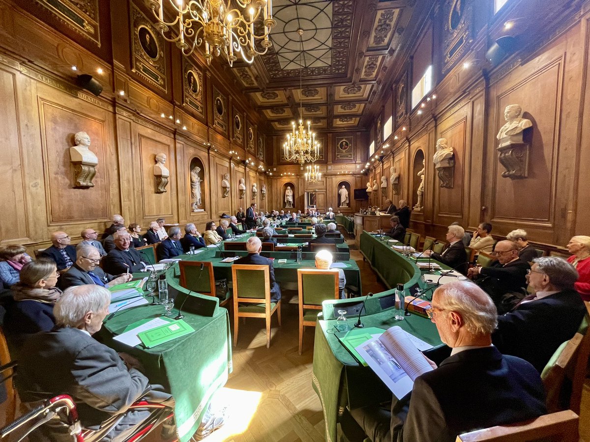 Hier, dans le cadre du programme 2024 de l’@ASMP_officiel « Regards sur la Justice », je suis intervenu sur la petite et moyenne délinquance en tant qu’ancien maire et ancien président d’intercommunalité. @InstitutFrance