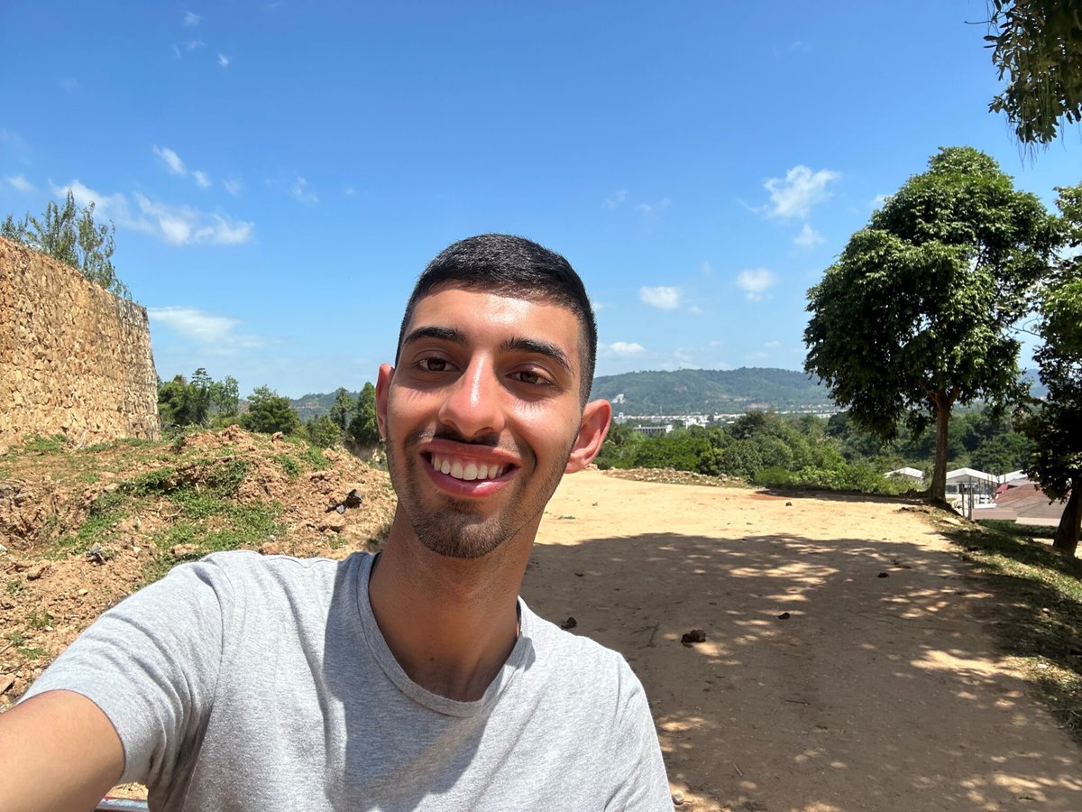 ozarabmedia's tweet image. Bankstown RSL’s Very Own George Ioakimidis Embarks on the #Kokoda Trail Adventure 
In an exciting turn of events, George Ioakimidis, a valued staff member of ozarab.media/bankstown-rsls… #GeorgeIoakimidis #BankstownRSL #KokodaTrailAdventure