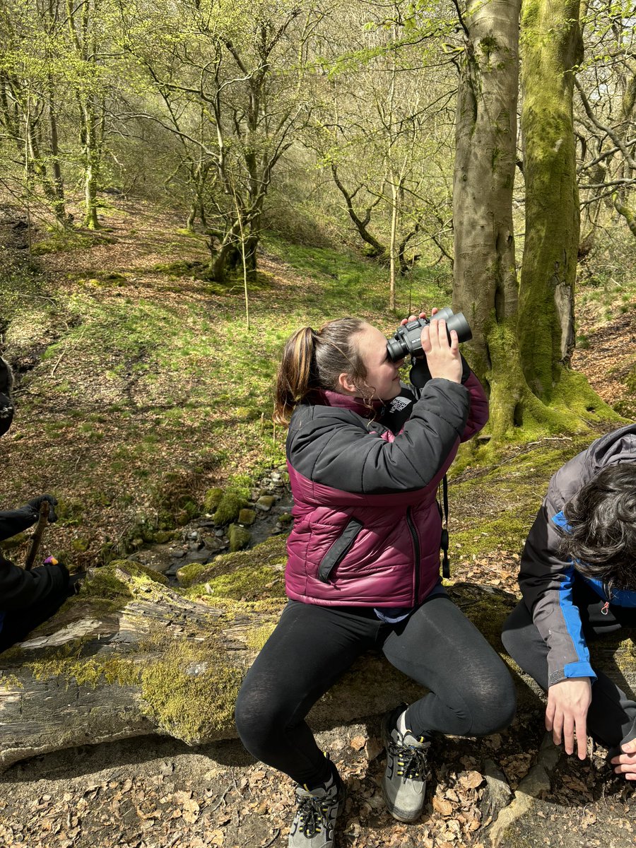 pyc_post16's tweet photo. Post16 Outdoor learning at silent valley nature reserve enjoying the bird watching in the sunshine #OutdoorAdventure @Penycwm https://t.co/5fedd073Yu