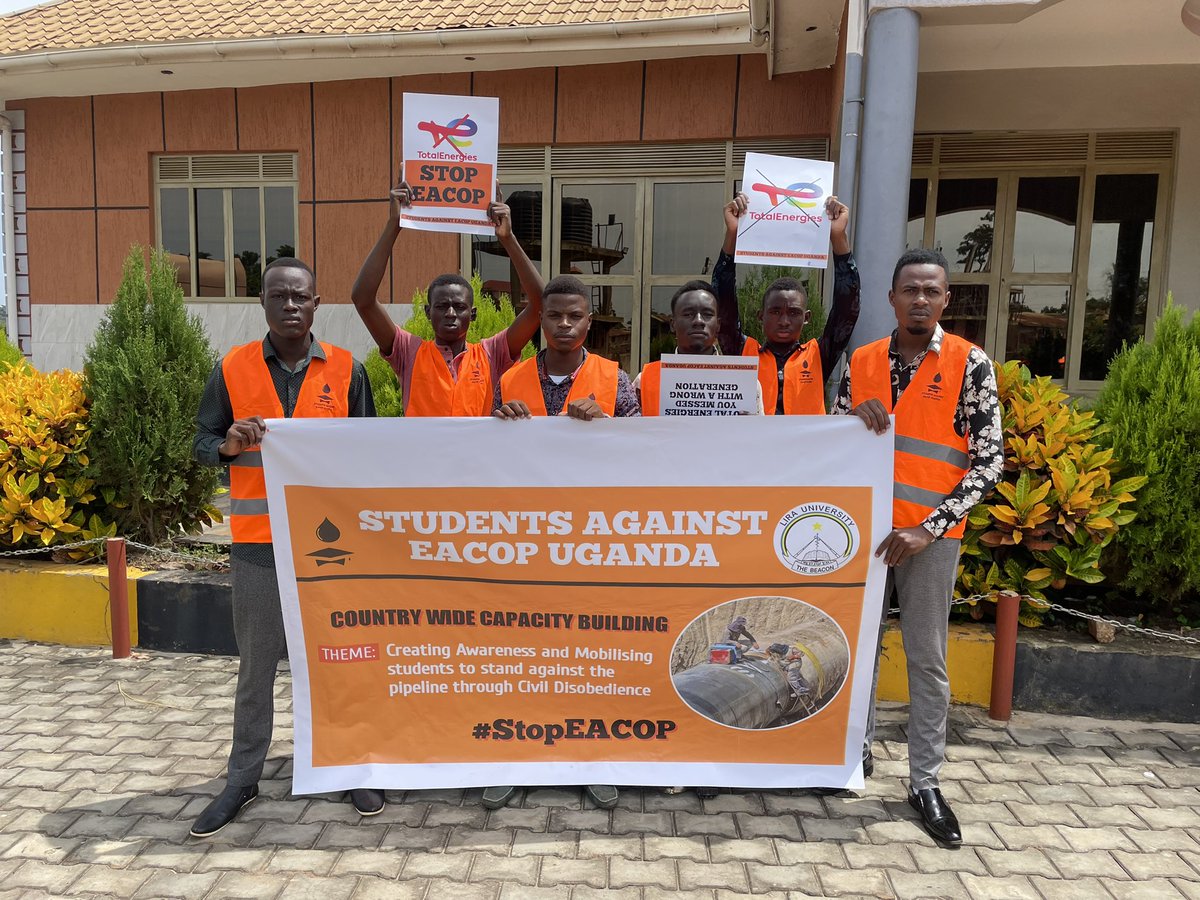 civilresistanc's tweet photo. Our resolve to fight for a sustainable future that works out for all of us is un shakable. Our fight calling for an end to new fossil fuel projects like East African Crude Oil Pipeline corresponds with the recommendations from leading scientists all over the world. 
#StopEACOP https://t.co/xx083pkzRD
