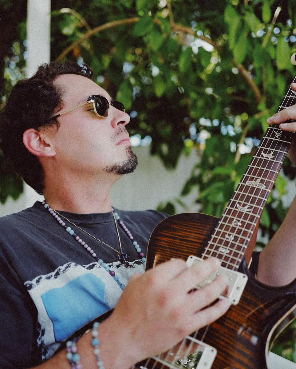 Cris Cab tweet media